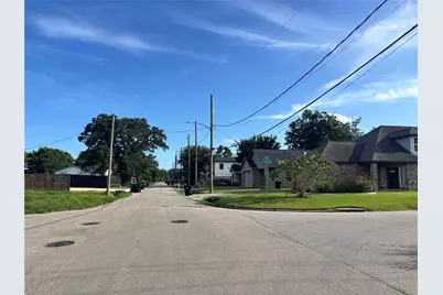7804 Jester Street, Houston, TX 77051 - Photo 5