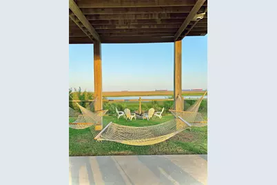 802 18th St Street, Port Bolivar, TX 77650 - Photo 27