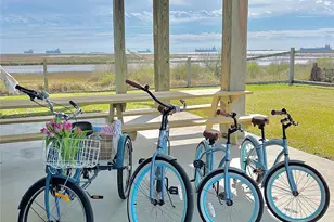 802 18th St St, Port Bolivar, TX 77650 - Photo 35