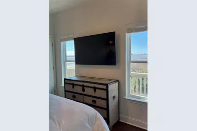 802 18th St Street, Port Bolivar, TX 77650 - Photo 17