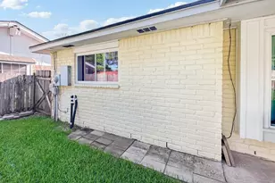 7818 Smokey Wood Ln, Houston, TX 77086 - Photo 29