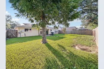 7818 Smokey Wood Lane, Houston, TX 77086 - Photo 33