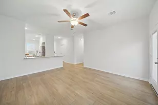 1443 Lk Rdg Dr, Brenham, TX 77833 - Photo 9