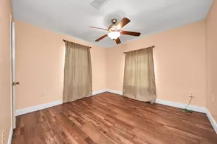 132 Hoffman St, Houston, TX 77020 - Photo 21