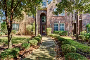 10 Bettina Ln, The Woodlands, TX 77382 - Photo 1