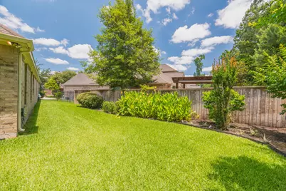 55 S Victoriana Circle, Spring, TX 77389 - Photo 37