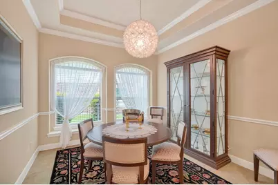 55 S Victoriana Circle, Spring, TX 77389 - Photo 11