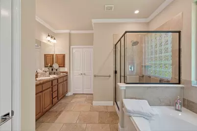 55 S Victoriana Circle, Spring, TX 77389 - Photo 25