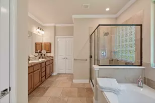 55 S Victoriana Cir, Spring, TX 77389 - Photo 25