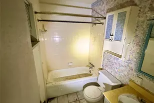 4523 Hemlock Dr, Baytown, TX 77521 - Photo 9