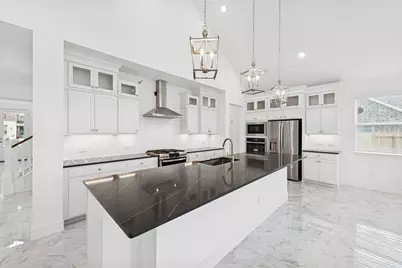 12115 Willow Way Avenue, Mont Belvieu, TX 77535 - Photo 9