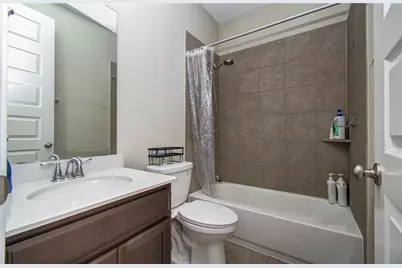 66 Zenith Lane, Sugar Land, TX 77498 - Photo 7