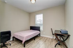 66 Zenith Ln, Sugar Land, TX 77498 - Photo 5