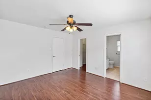 8011 Fisher Glen Ln, Houston, TX 77072 - Photo 15