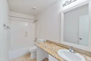 8011 Fisher Glen Ln, Houston, TX 77072 - Photo 21