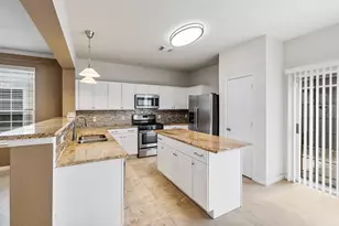 8011 Fisher Glen Ln, Houston, TX 77072 - Photo 3