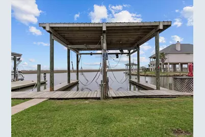 517 Swordfish Lane, Surfside Beach, TX 77541 - Photo 33