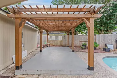 7414 Starbridge Drive, Houston, TX 77095 - Photo 37