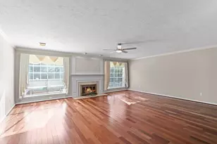 7414 Starbridge Dr, Houston, TX 77095 - Photo 9