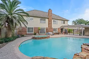 7414 Starbridge Dr, Houston, TX 77095 - Photo 5