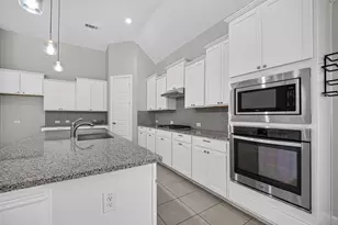 13326 Lake Chesdin Rd, Houston, TX 77044 - Photo 13