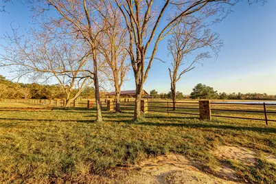 10915 Ruger Road, Willis, TX 77378 - Photo 49