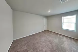 10622 Varmus Dr, Converse, TX 78109 - Photo 13