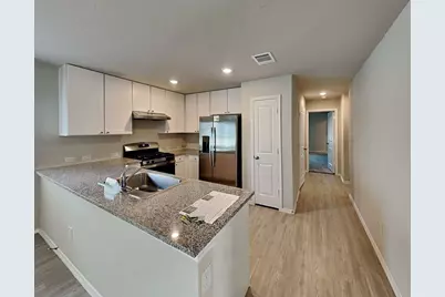 10622 Varmus Drive, Converse, TX 78109 - Photo 5