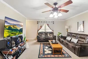 1317 Garden Ln, Bryan, TX 77802 - Photo 9