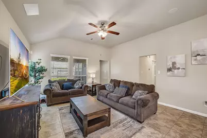 18946 Barrington Grove Trace, Richmond, TX 77407 - Photo 11