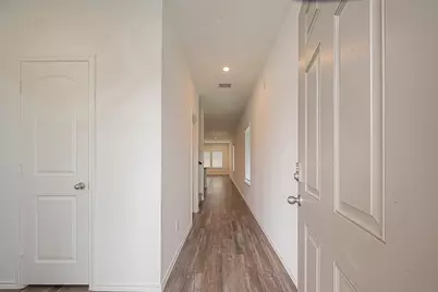 5630 Avalon Woods Drive, Spring, TX 77373 - Photo 9