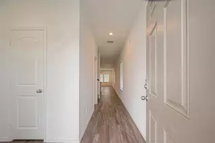 5630 Avalon Woods Dr, Spring, TX 77373 - Photo 9