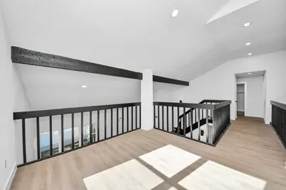 2911 Meadowgrass Lane, Houston, TX 77082 - Photo 33