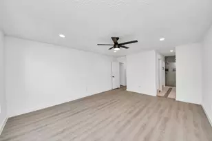 2911 Meadowgrass Ln, Houston, TX 77082 - Photo 21