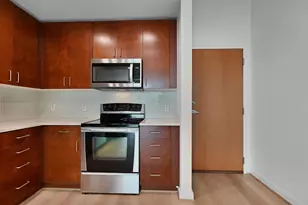 5925 Almeda Rd, Houston, TX 77004 - Photo 5