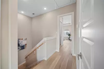 303 Queen Sude Lane, Houston, TX 77091 - Photo 7