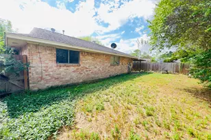 7706 Sawmill Trail, Houston, TX 77040 - Photo 17