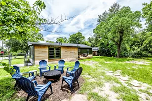 1604 Ave P, Huntsville, TX 77340 - Photo 47
