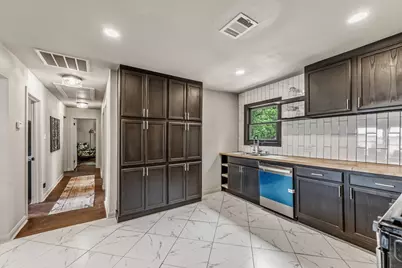 1604 Avenue P, Huntsville, TX 77340 - Photo 25