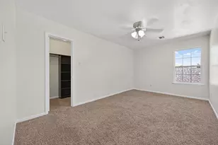7203 Greenwood Point Dr, Cypress, TX 77433 - Photo 41