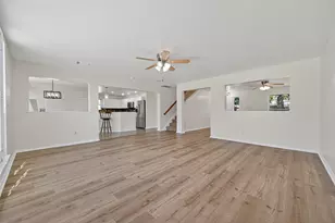 7203 Greenwood Point Dr, Cypress, TX 77433 - Photo 11