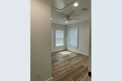 1026 Kern Street, Houston, TX 77009 - Photo 9