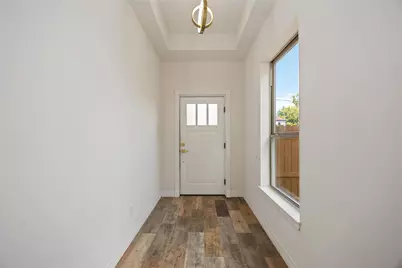 8114 Jeffery Street, Houston, TX 77028 - Photo 3