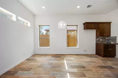 8114 Jeffery Street, Houston, TX 77028 - Photo 9