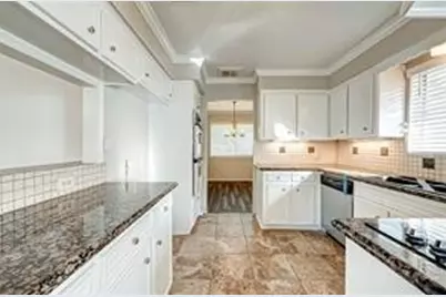 12415 Nova Drive, Houston, TX 77077 - Photo 9