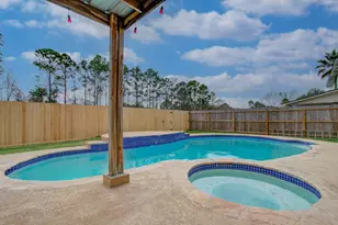 2211 S Mission Cir, Friendswood, TX 77546 - Photo 43