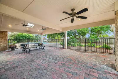 2526 Stephens Grant Drive, Sugar Land, TX 77479 - Photo 7