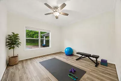 2526 Stephens Grant Drive, Sugar Land, TX 77479 - Photo 13