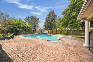 2526 Stephens Grant Dr, Sugar Land, TX 77479 - Photo 21