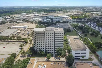 9800 Centre Parkway #1006, Houston, TX 77036 - Photo 13